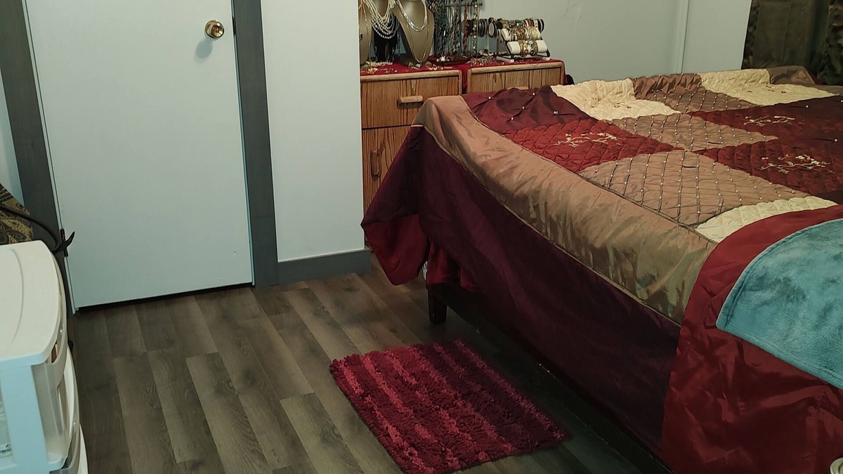 Hettinger House | Quite house in town