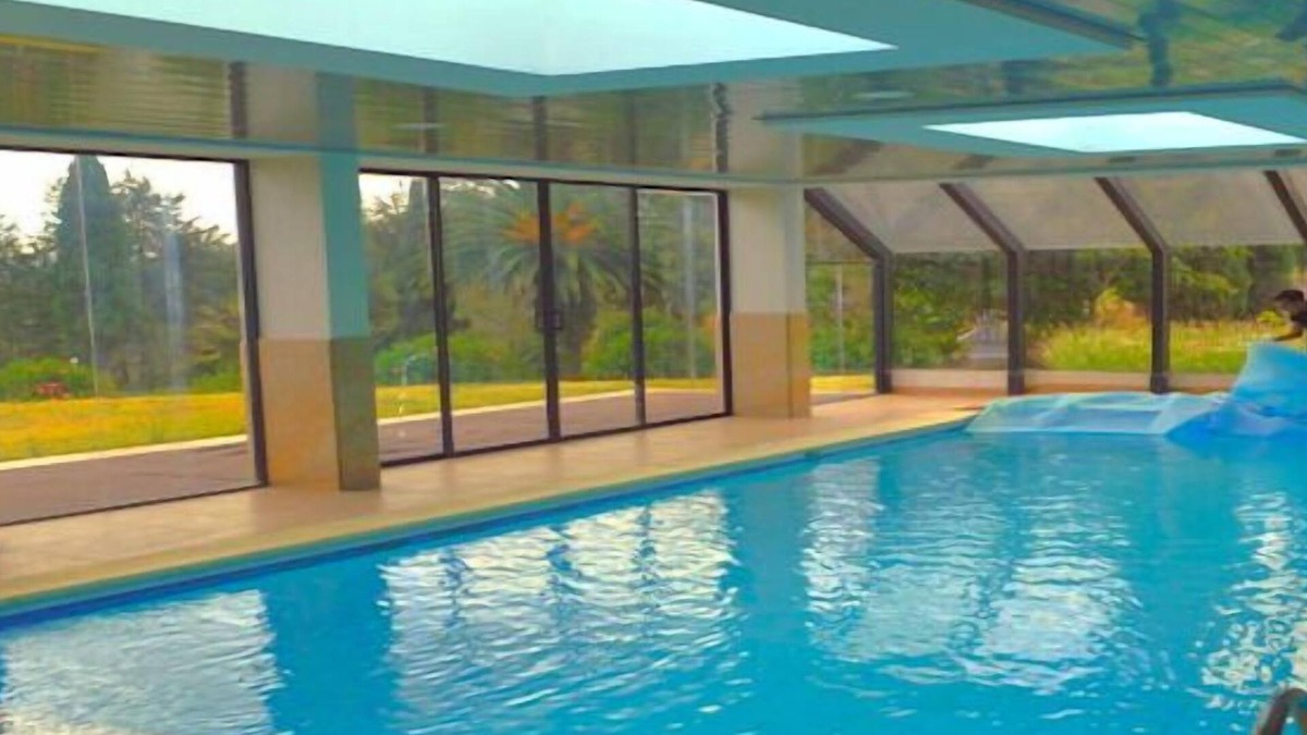 Tababela House | Quito Airport Suites
