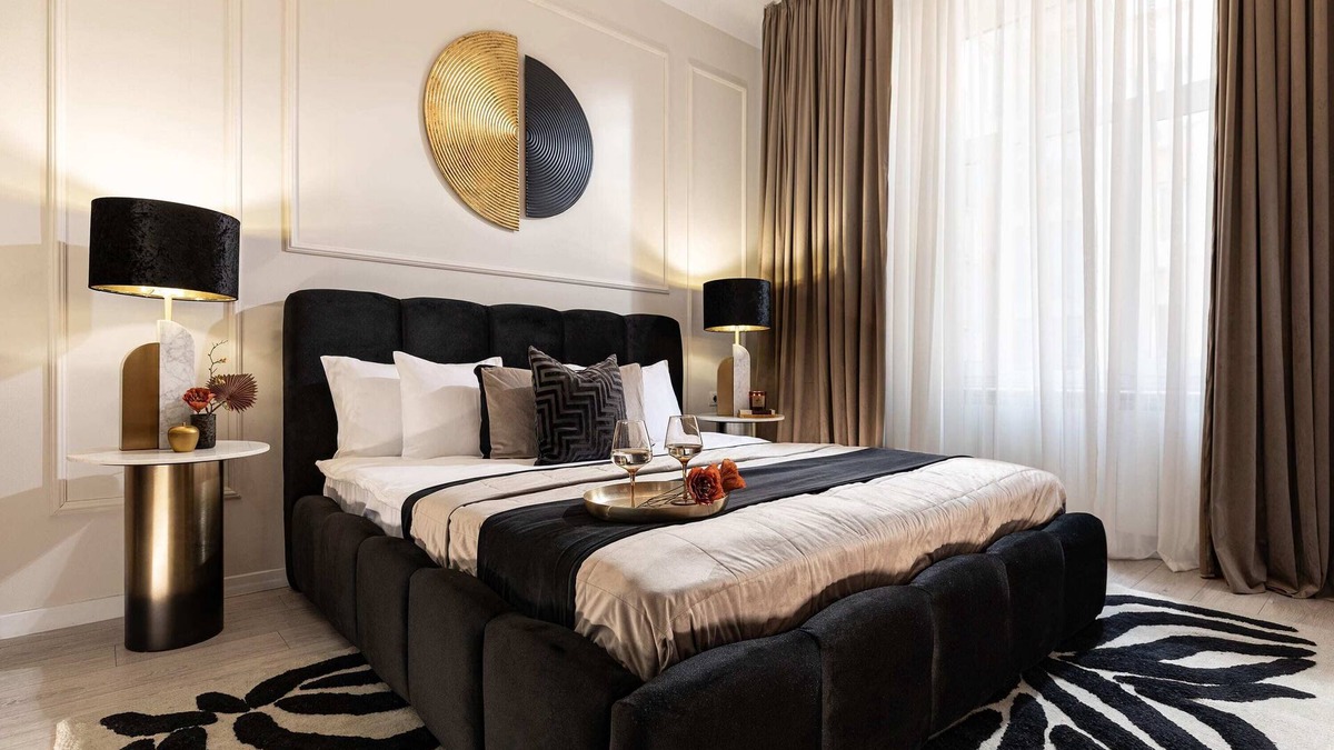 Bucharest City-Centre Apartment | Qult Legends of the Fall