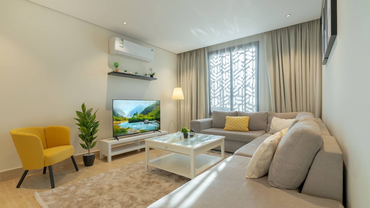Al Hamra Apartment | Qurtoba big apartment all yours