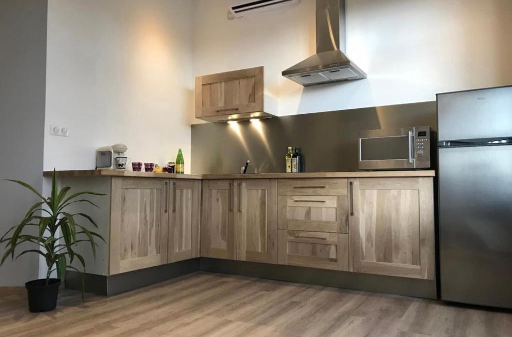 Neris-les-Bains Apartment | Résidence Harmonie Appartement N 4 meublé Avec Petit Déjeuner