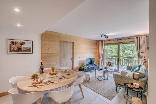 Champagny-en-Vanoise Apartment | Résidence Les Terrasses De La Vanoise - 4 Pièces pour 8 Personnes MAE-7204