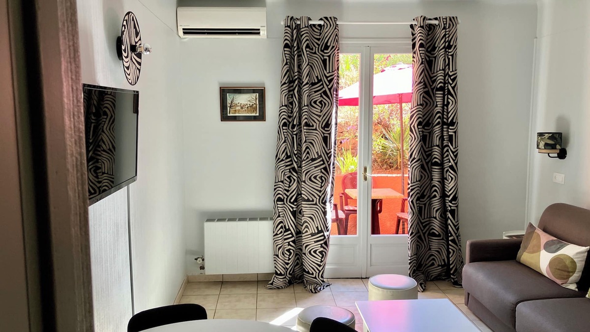 Porto Apartment | Résidence "LE PORTO" (Large T2 Duplex)