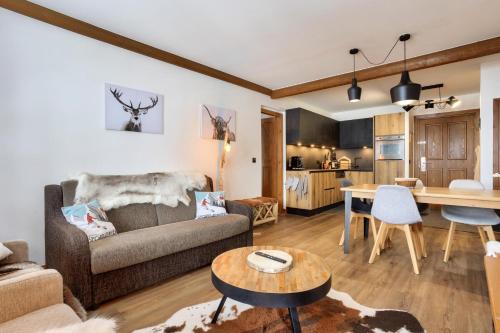 Arc-1950 Apartment | Résidence Les Arcs 1950 Le Village - maeva Home - Appartement charmant vue montagne 3 pièces 8 personnes - Prestige - super Home MAE-9711
