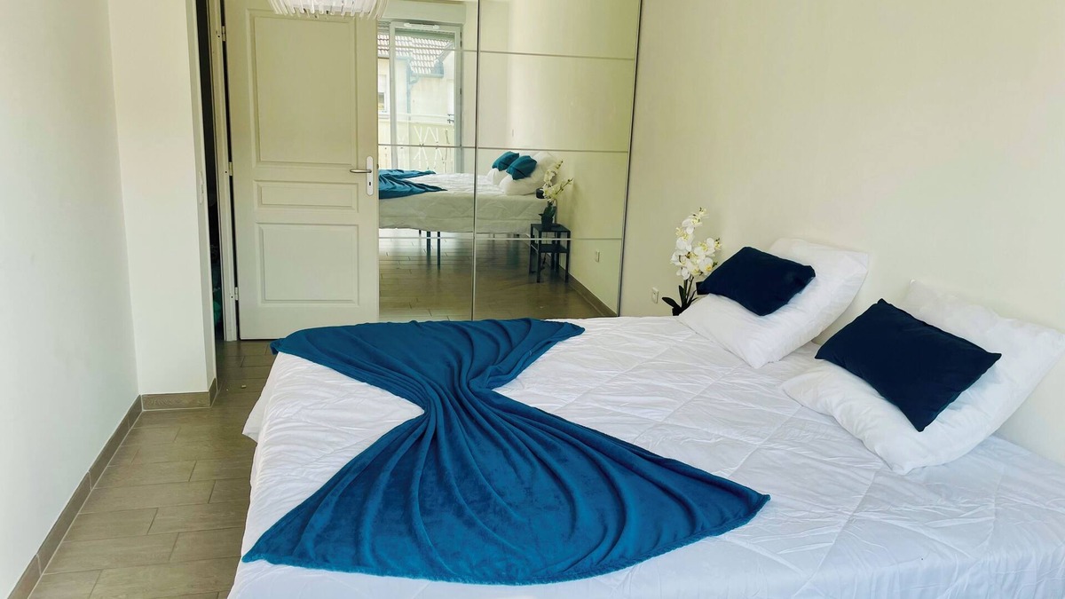 Villepinte Apartment | Résidence Napée Aéroport Cdg- Parc des Expositions - À 18 km de Paris RER B