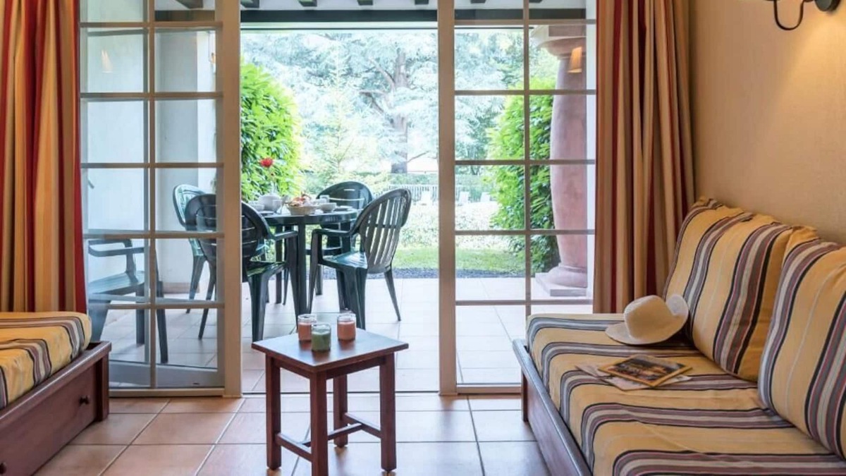 Uhart-Cize Apartment | Résidence Pierre & Vacances Le Parc d'Arradoy*** - Apartment for 6 people - 1 bedroom + 1 sleeping area - Terrace or balcony