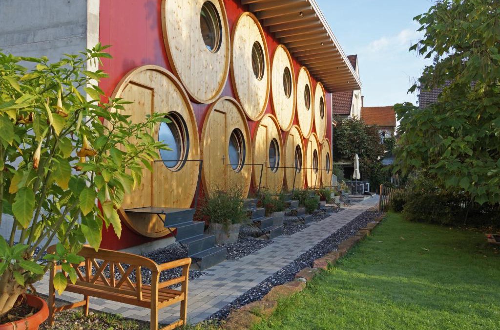 Trasadingen House | Rüedi - WeinFassHotel