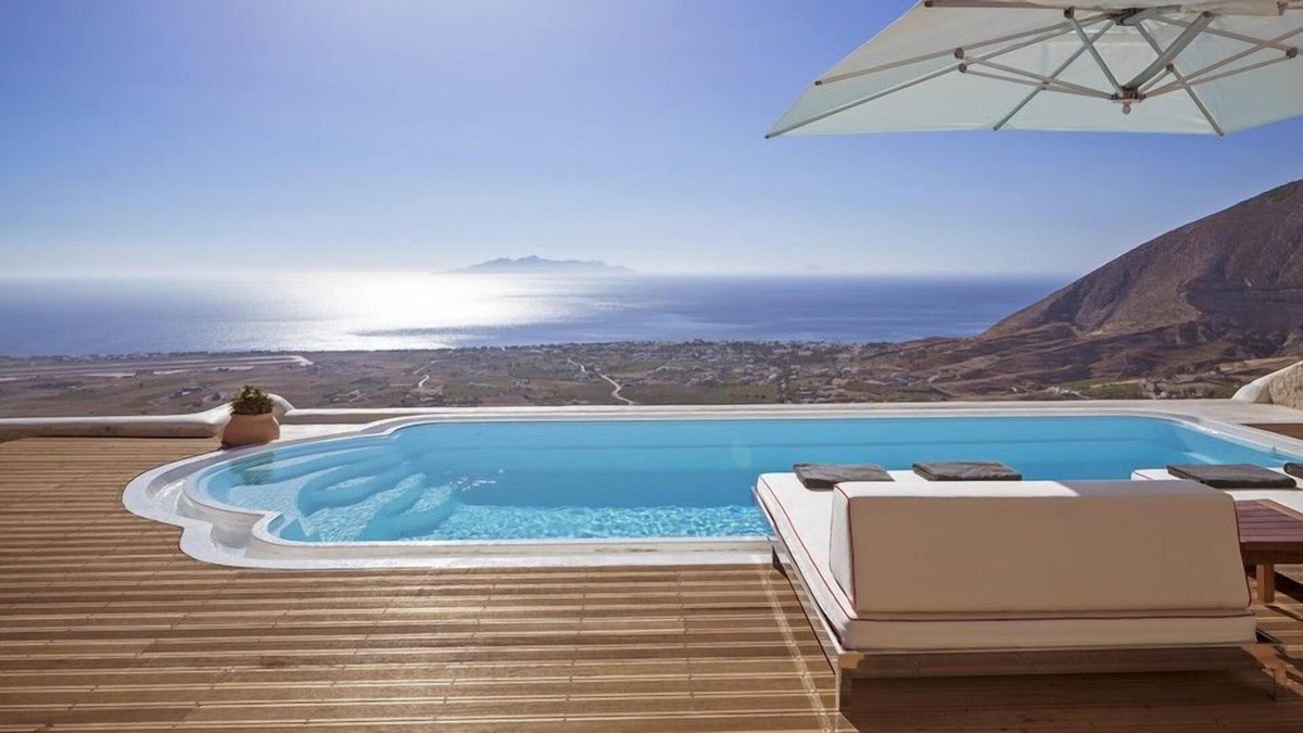 Episkopi Gonias Villa | R 832 Villa with Sea view Daily Maid Service Breakfast Included