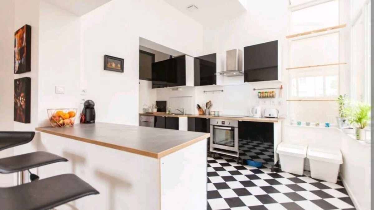 Vauban Apartment | R-Appartements : Cosy Orangerie 5 rooms Strasbourg