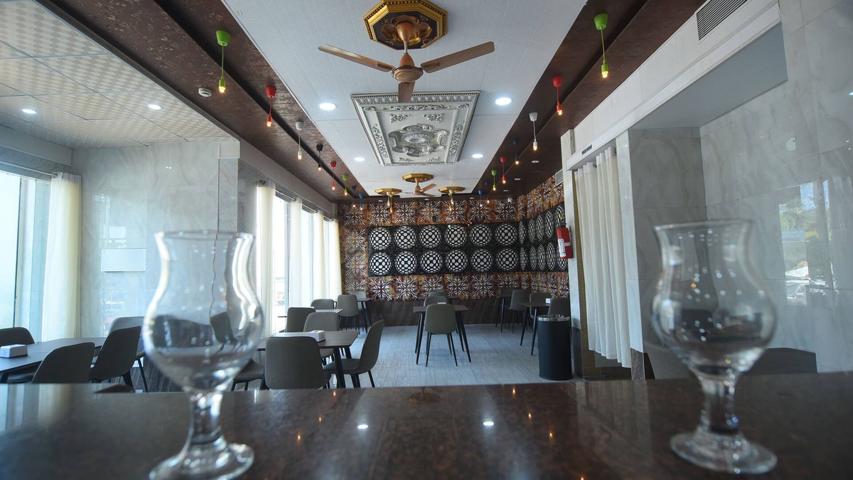 Davanagere Hotel | R Empire Revtree