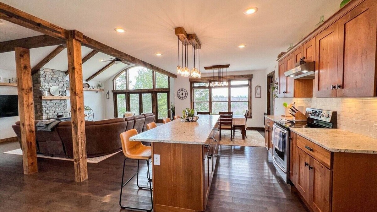 Fryeburg Villa | R&R White Mountain Retreat, Hillside with Extraordinary Views!