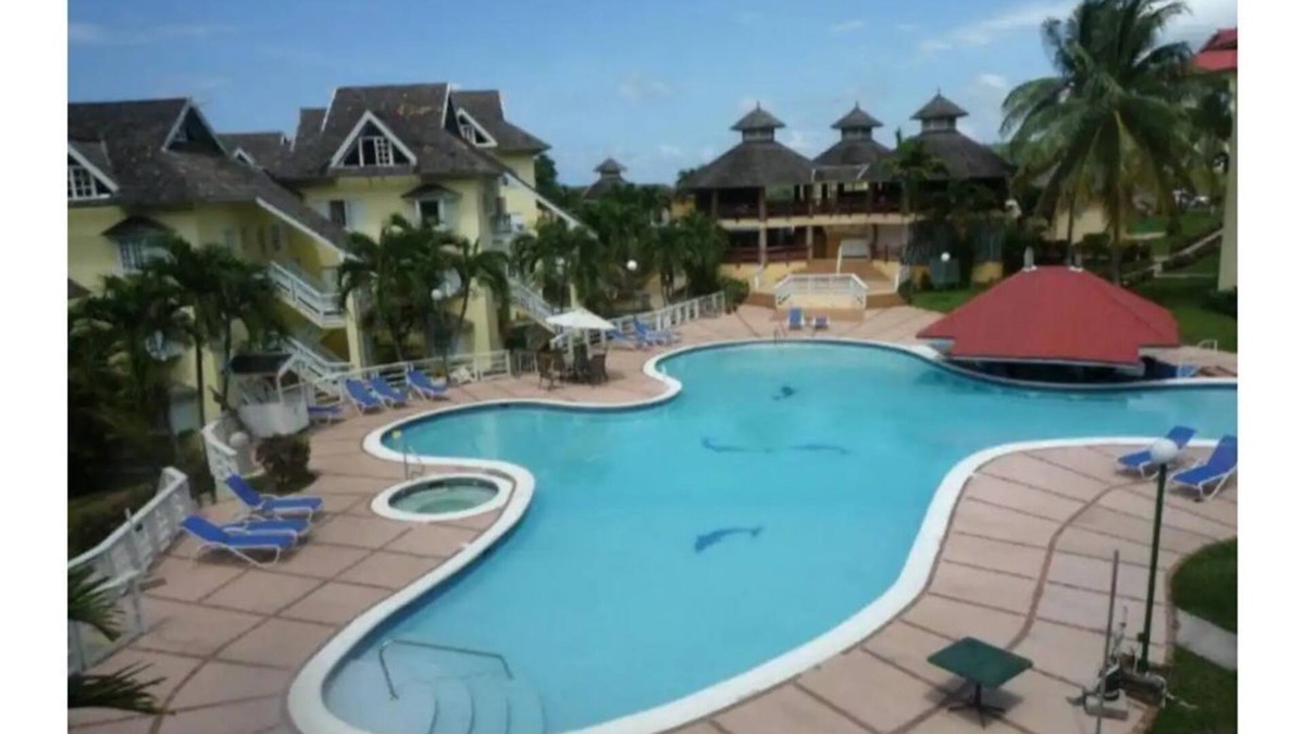 Ocho Rios Resort | R.Y.C Bed&Breakfast Mystic Ridge Resort Ocho Rios