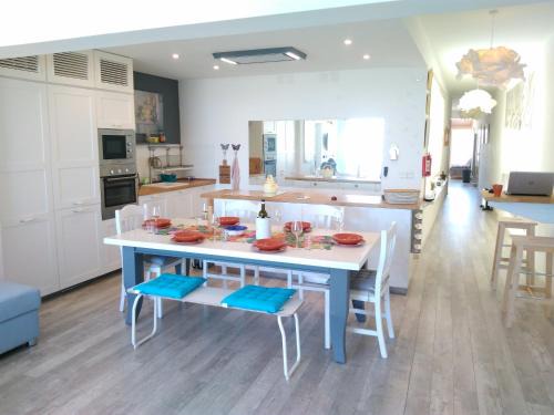 Ggantija Apartment | R1100ERI Ramla Bay by euroresort