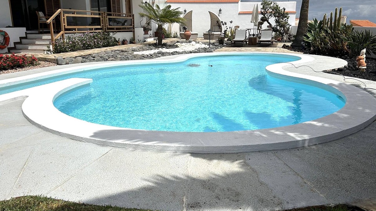 Radazul Apartment | Radazul Apartment by the Water