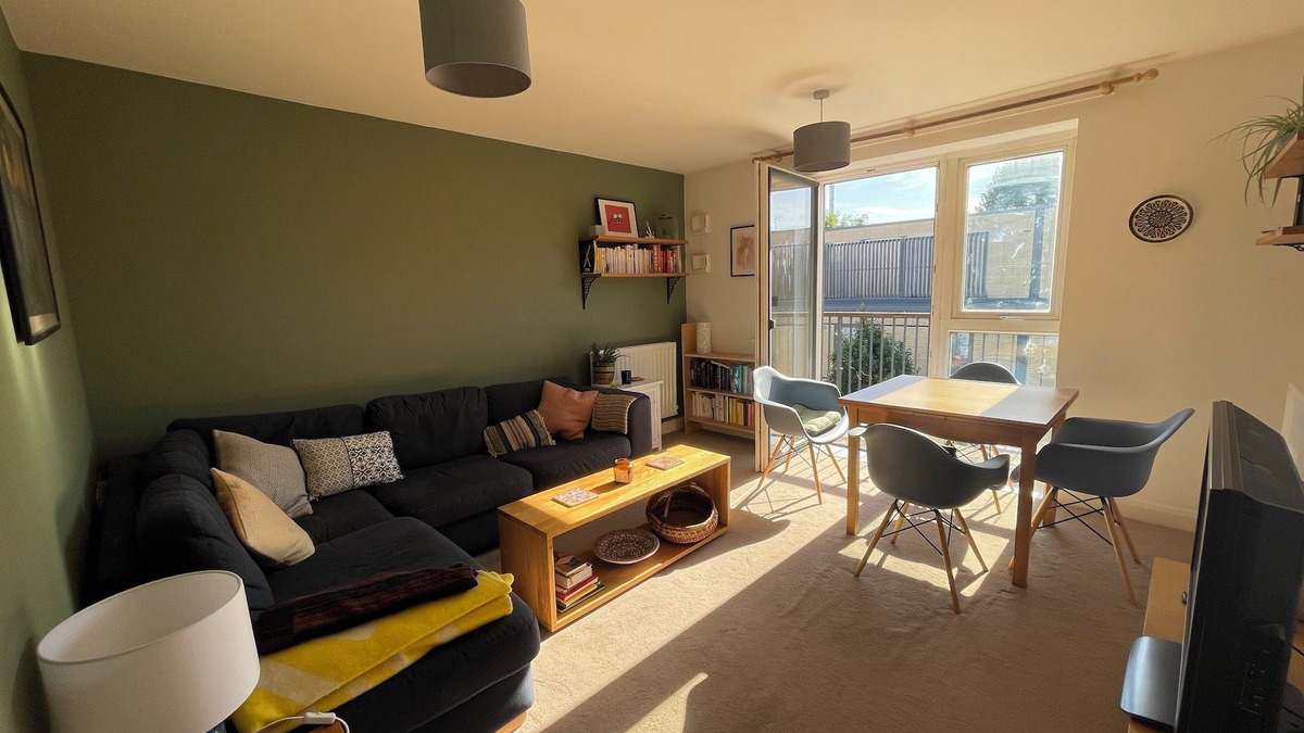 Lee Green Apartment | Radiant & Homey 1BD Flat, Hither Green!