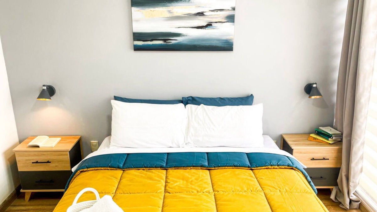 Cuenca Apartment | [Radiante Suite] 4min City center + Free parking