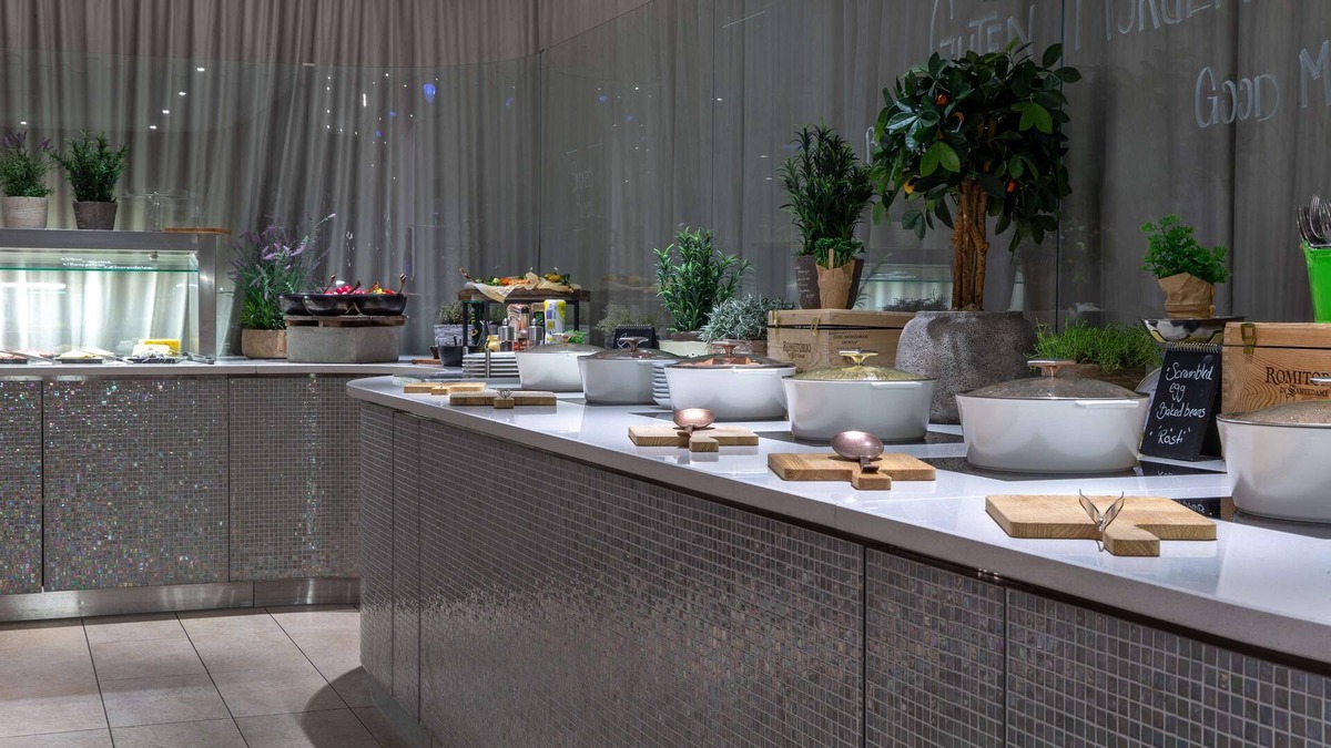 Vorstadte Hotel | Radisson Blu Hotel, Basel