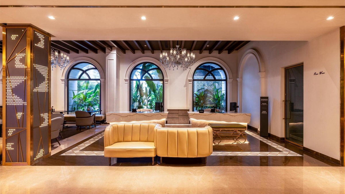Nanganallur Hotel | Radisson Blu Hotel & Suites GRT Chennai