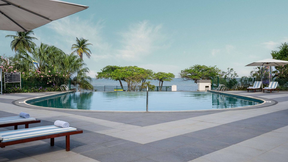Libreville Hotel | Radisson Blu Okoume Palace Hotel, Libreville