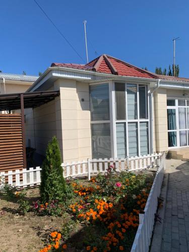 Issyk-Kul Region House | Raduga West коттедж