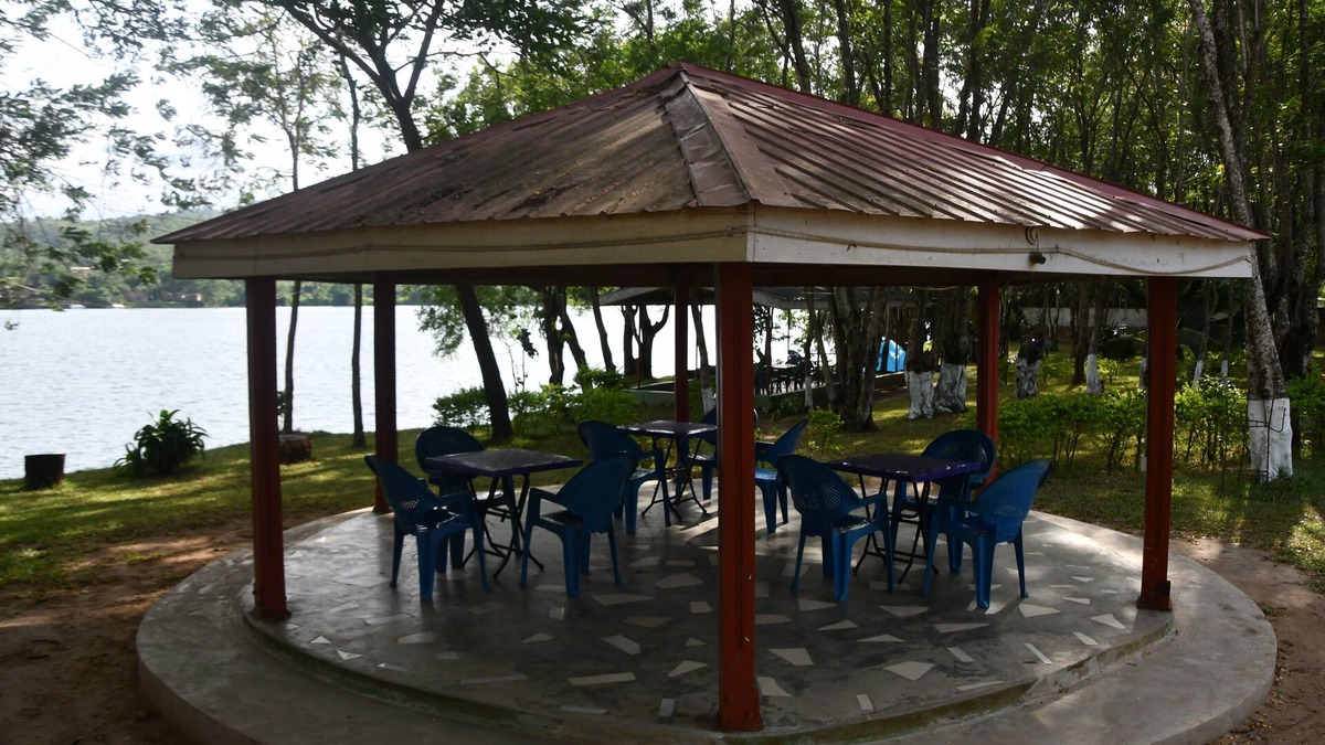 Akosombo Hotel | Raffin Royal Lodge