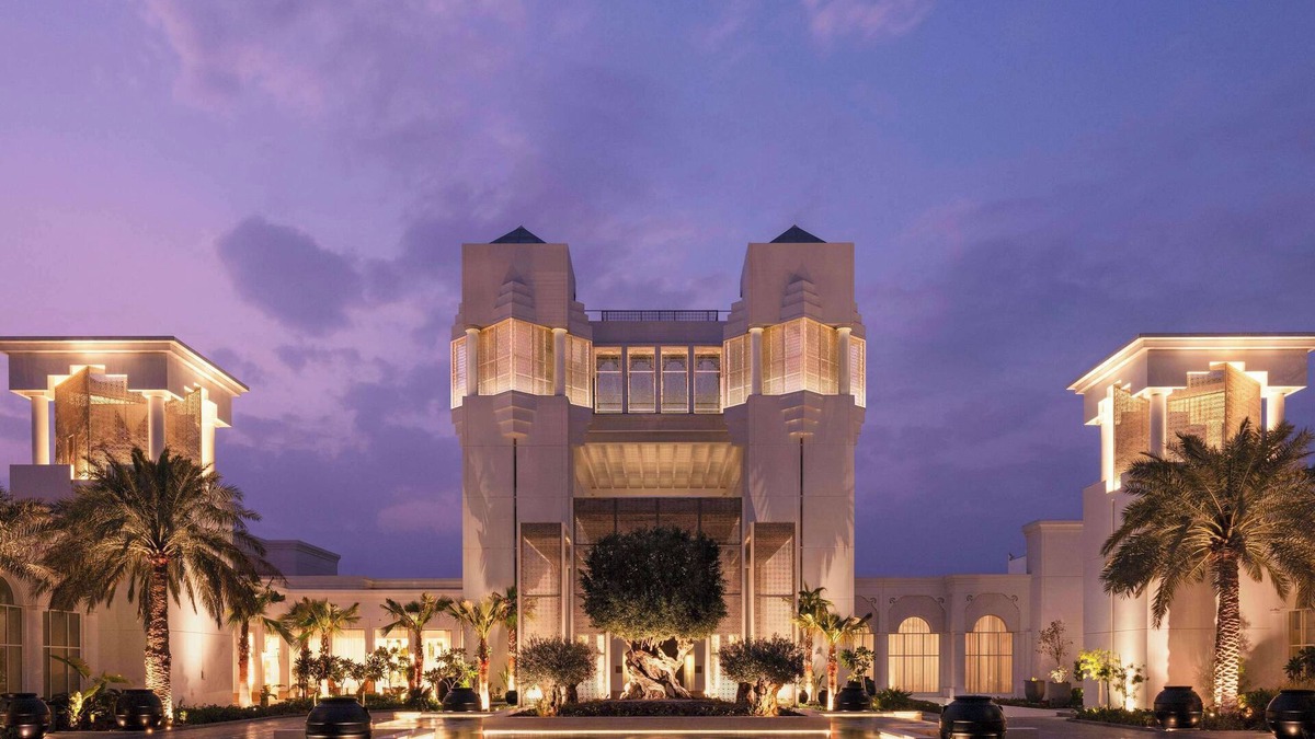 Zallaq Hotel | Raffles Al Areen Palace Bahrain