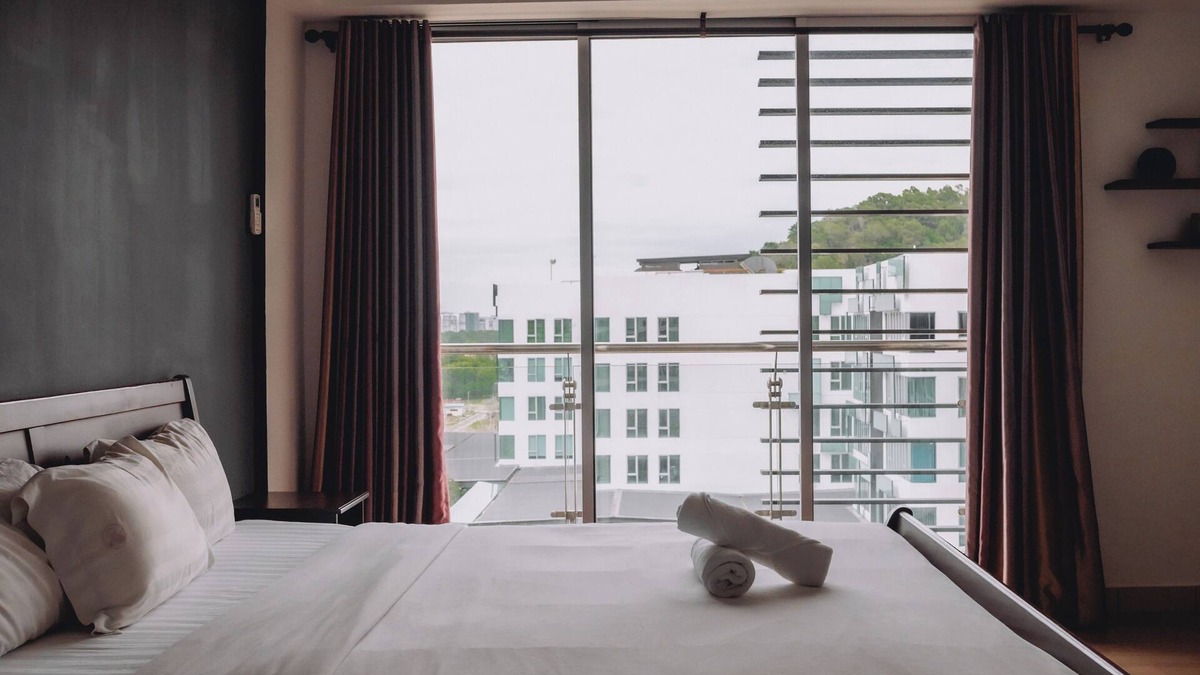 Tanjung Aru House | Rail Suite Aeropod