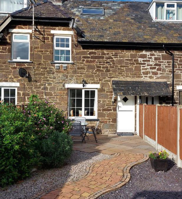 Llandudno Junction House | Railway Cottage