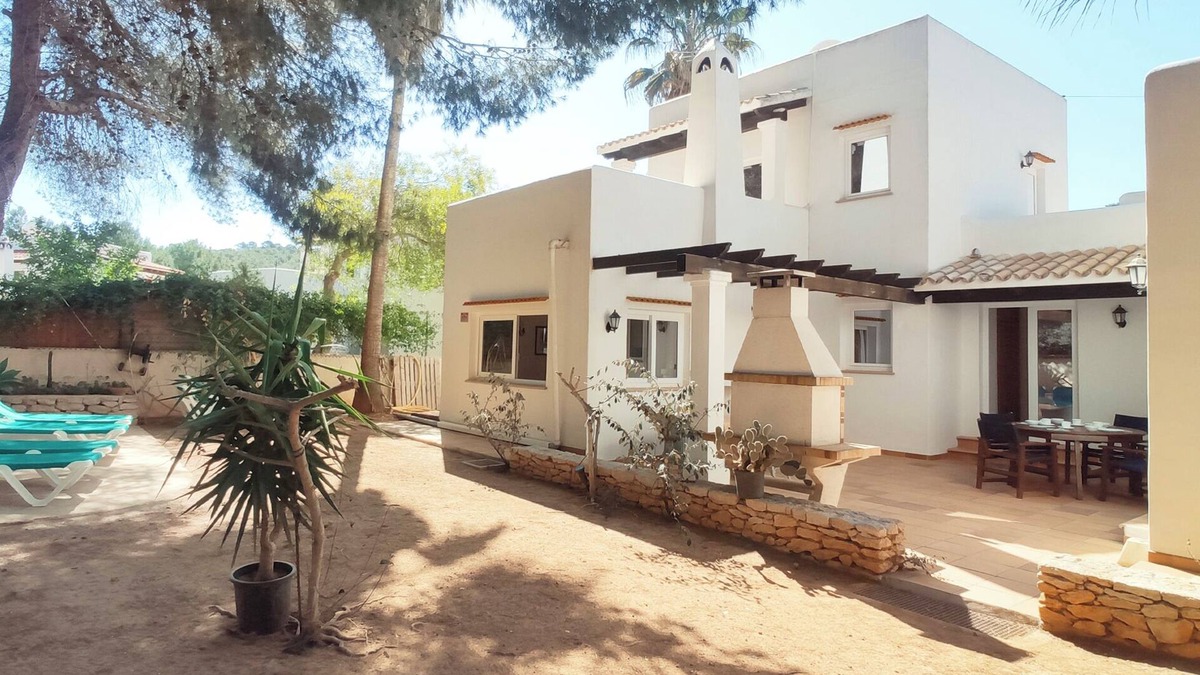 Santa Eulalia del Rio House | Rainer House