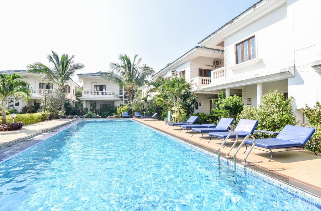Gauravaddo House | Rainforest - Casa Azure 5 Min walk to the beach