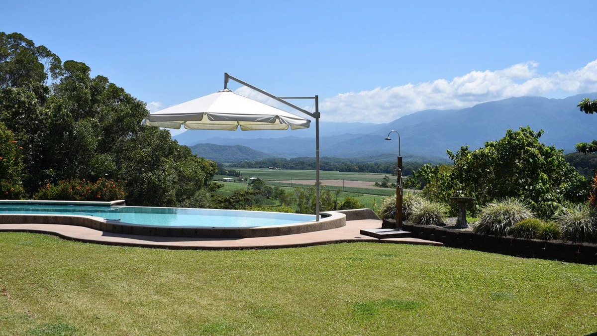 Bamboo House | Rainforest views 3 bed, 2 bath. Whole of house or per room B&B accommodation.