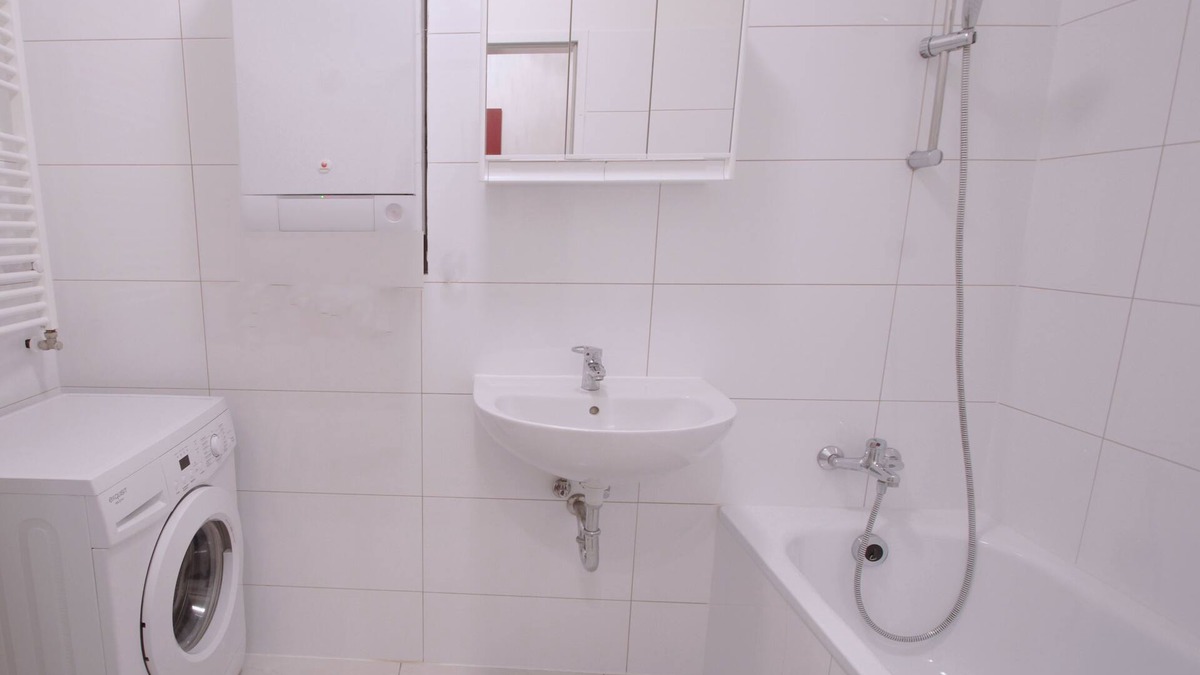 Pressbaum Apartment | Raisa 4 rooms Terraces Apartment with garden