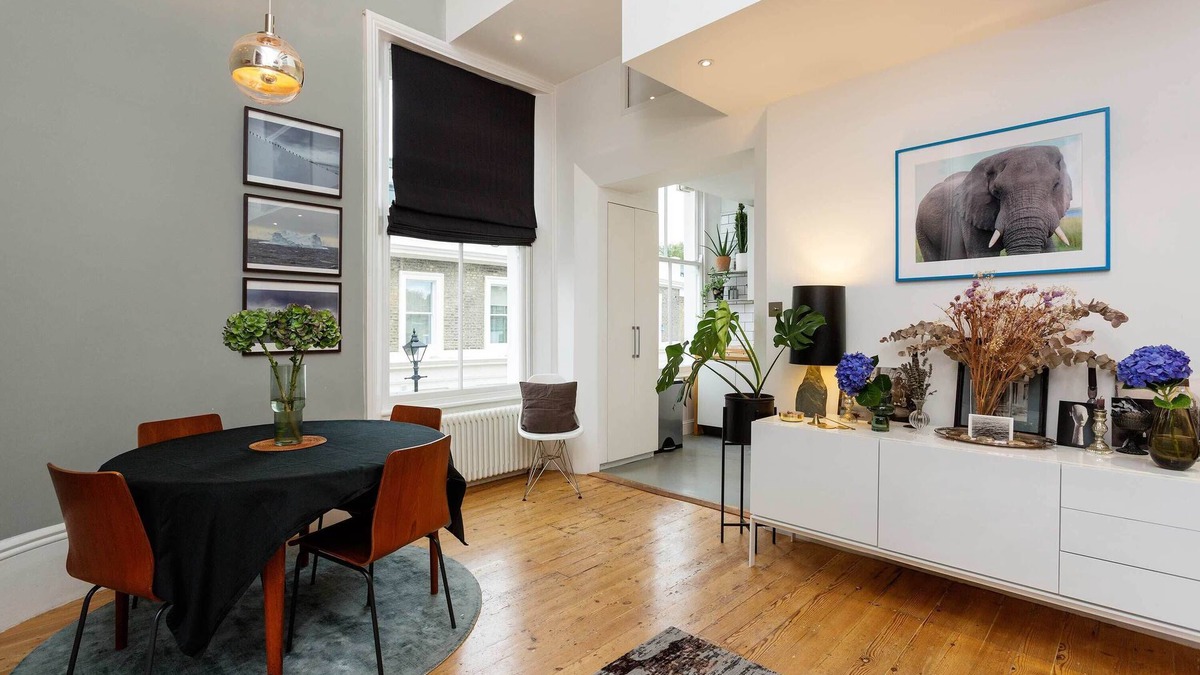 Weavers Apartment | Raise the Bar, by Veeve