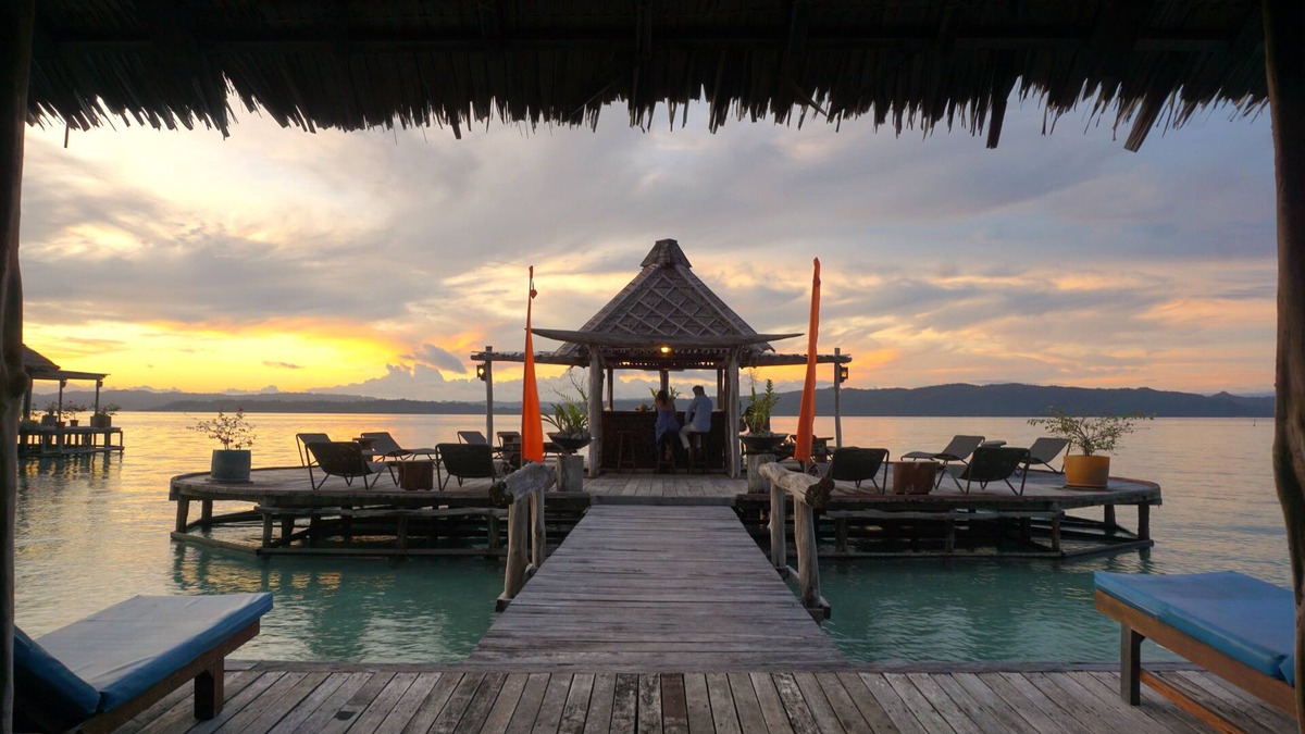 Mansuar Island Bed & Breakfast | Raja Ampat Dive Lodge