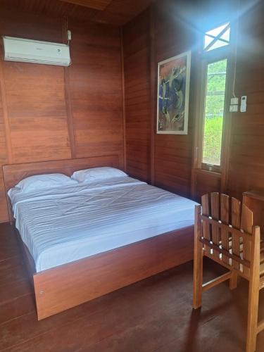 Waisai House | Raja Ampat Koba-koba Guest House