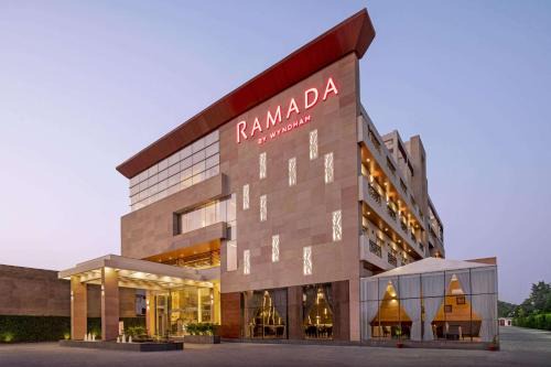 Aligarh Hotel | Ramada by Wyndham Aligarh GT Road