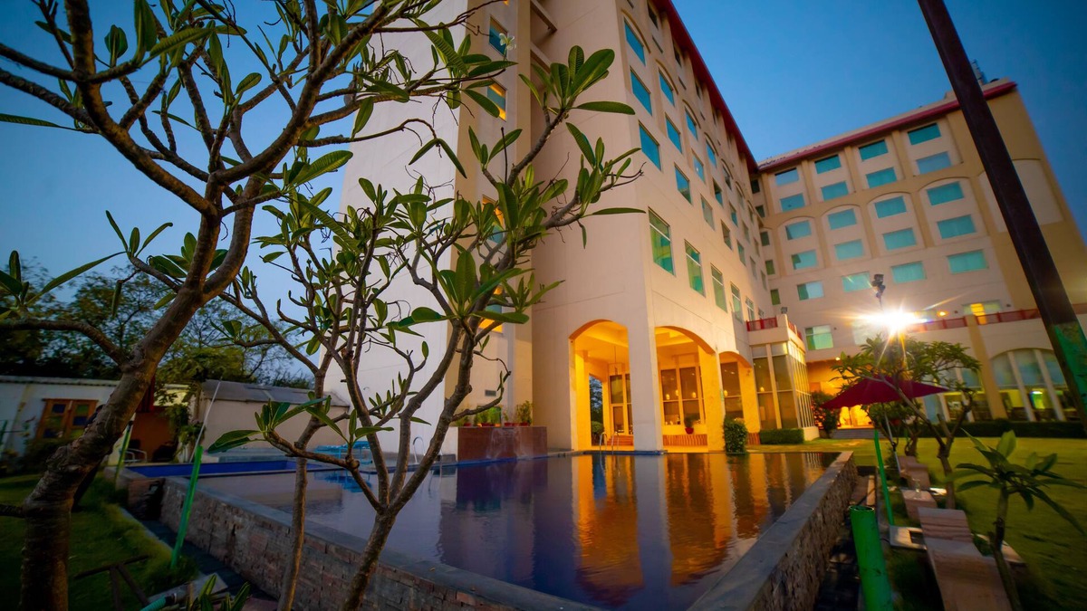 Sanganer Hotel | Ramada by Wyndham Jaipur Jaisinghpura