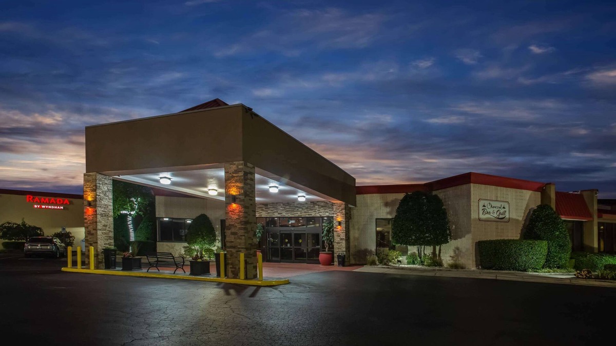 Barium Springs Hotel | Ramada by Wyndham Statesville
