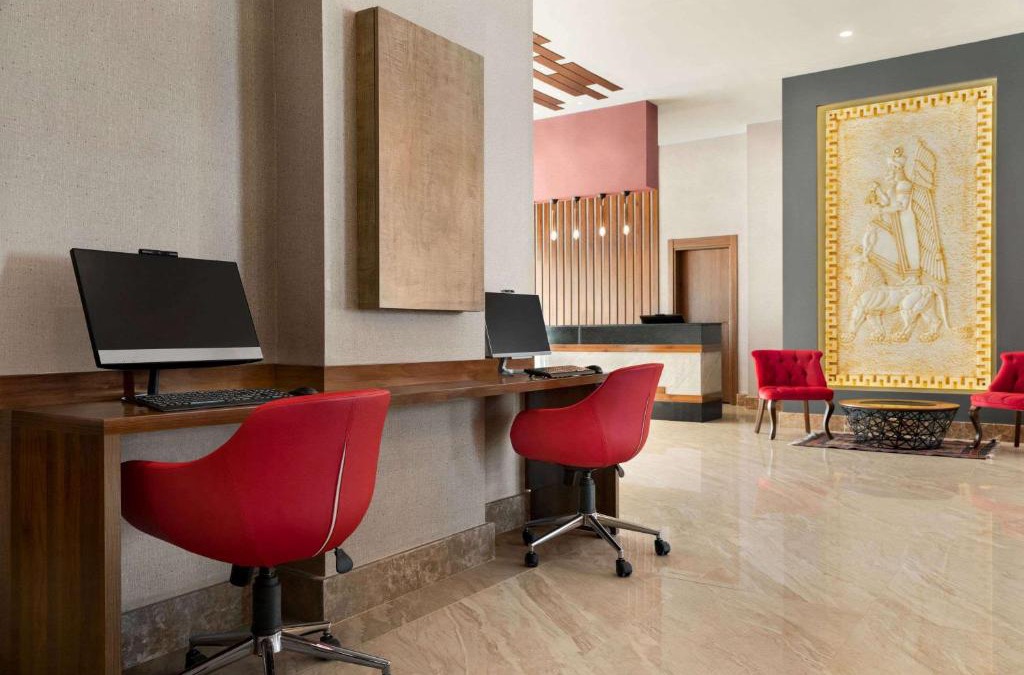 Edremit Hotel | Ramada by Wyndham Van