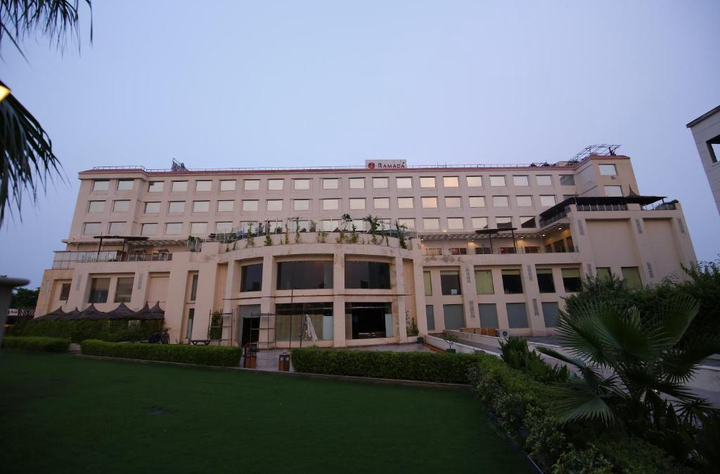 Shahjahanpur Hotel | Ramada Neemrana