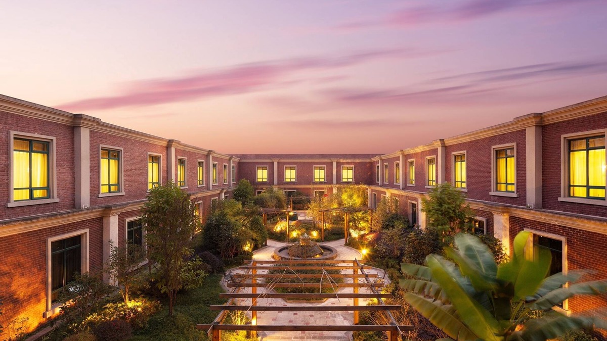 Xixiu District Hotel | Ramada Plaza by Wyndham Anshun