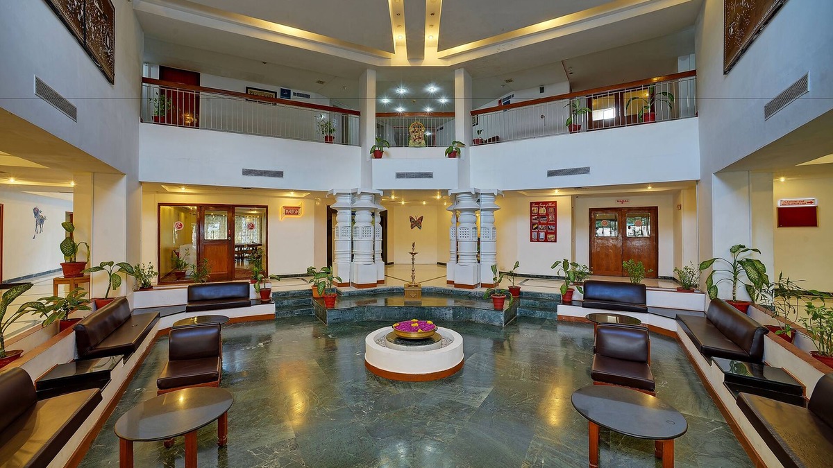 Tirupati Hotel | Ramee Guestline Hotel TIRUPATI