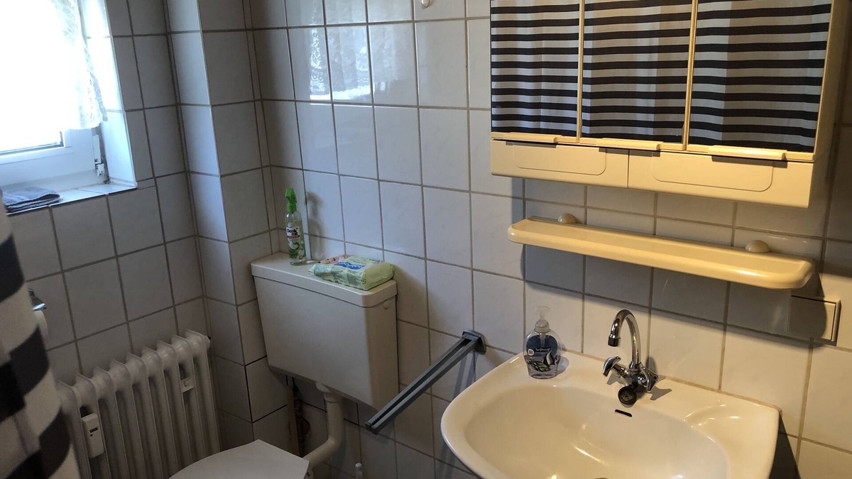 Ramstein-Miesenbach House | Ramstein Room with private bathroom, shared kitchen and living room/balcony