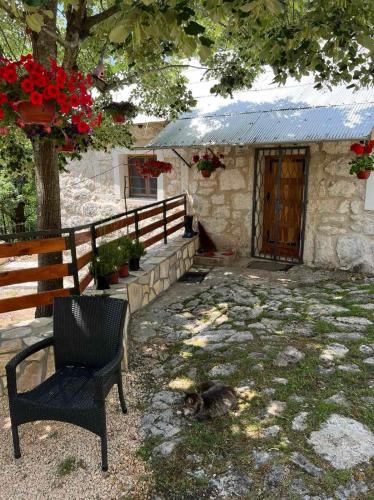 Niksic Cabin | Ranch below Ostrog