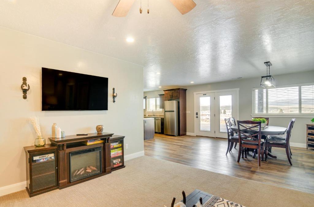 Panguitch House | Ranch Escape with Patio about 21 Mi to Bryce Canyon