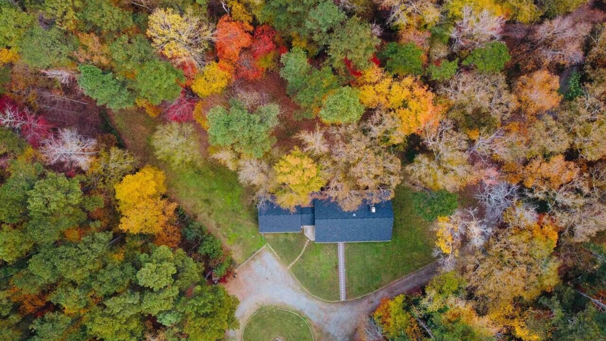 Chapel Hill House | Ranch Home Retreat on 4 Acre Land near UNC/Duke
