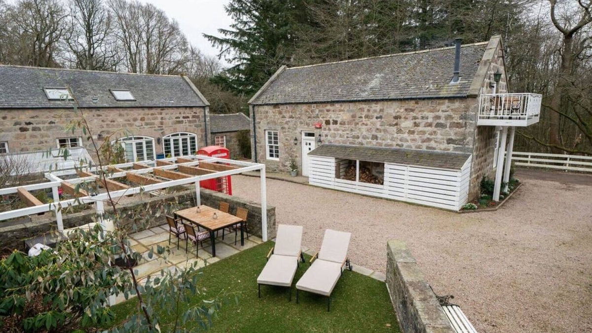 Inverurie House | Ranch House Cottage · Ranch House Cottage, Inverurie, Aberdeenshire