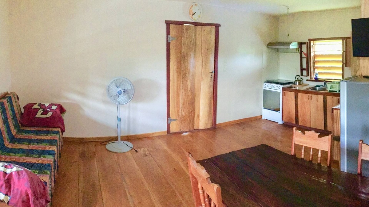 Hopkins House | Ranch House, location in the Jungle near Hopkins Village