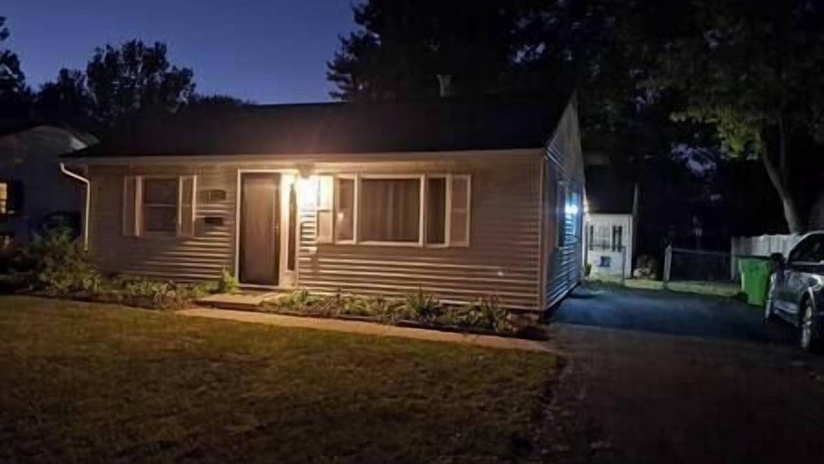 Rantoul House | Ranch near gordyville, sports complex, 13 miles from hospitals