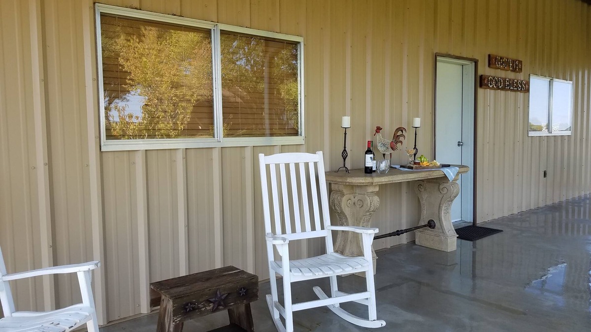 Fayetteville Other | Ranch Studio in God's Country